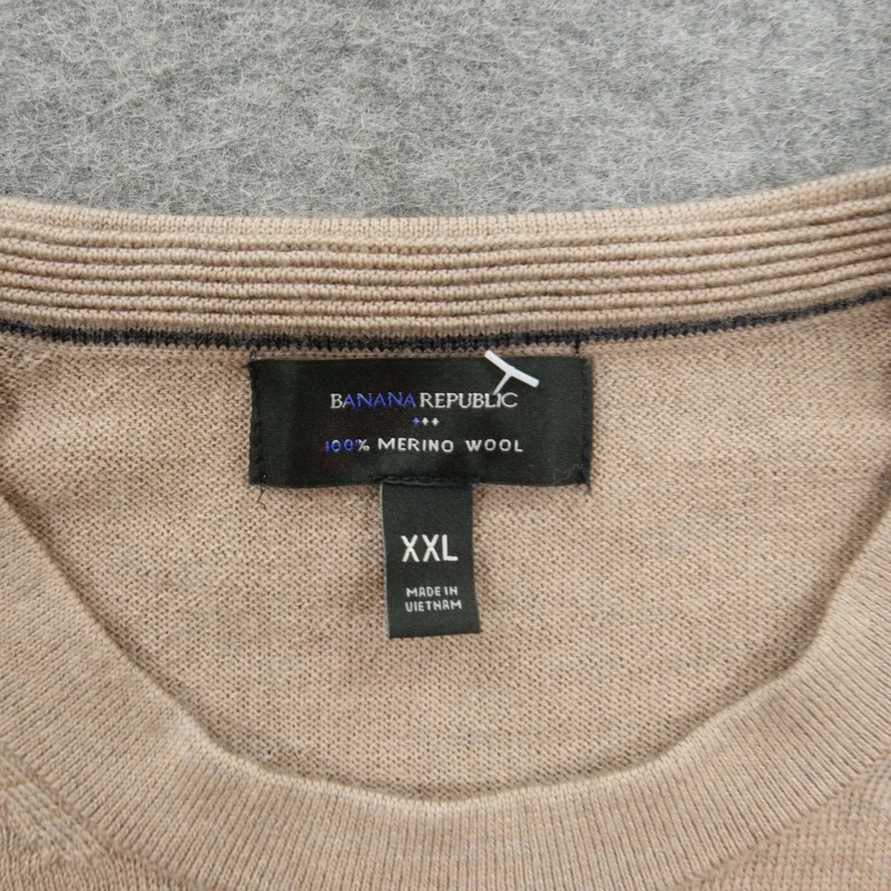 Banana Republic garment excellent